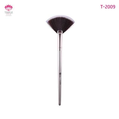 فرشاة توزيع هاي لايت Fan Brush Small T-2009